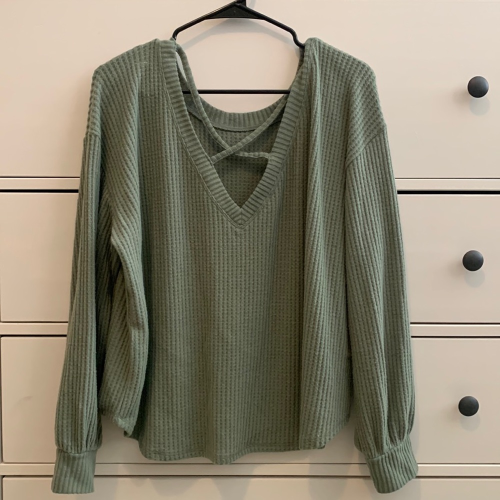 Green oversized sweater